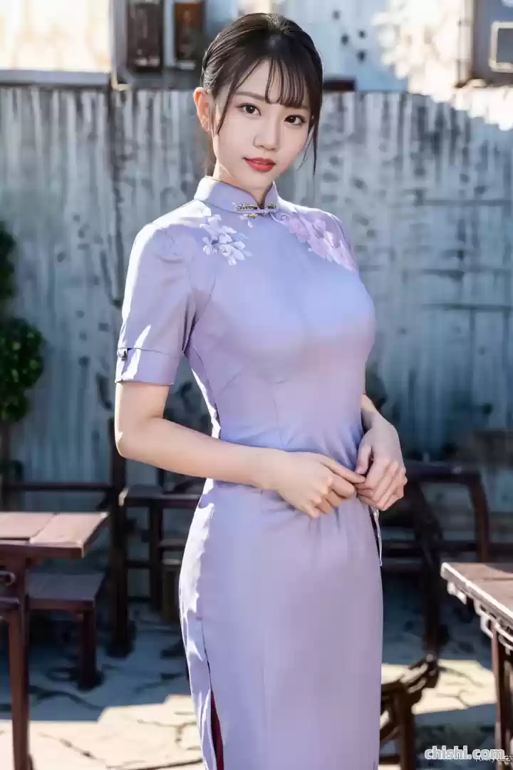 穿旗袍的空姐，婀娜多姿，千娇百媚
